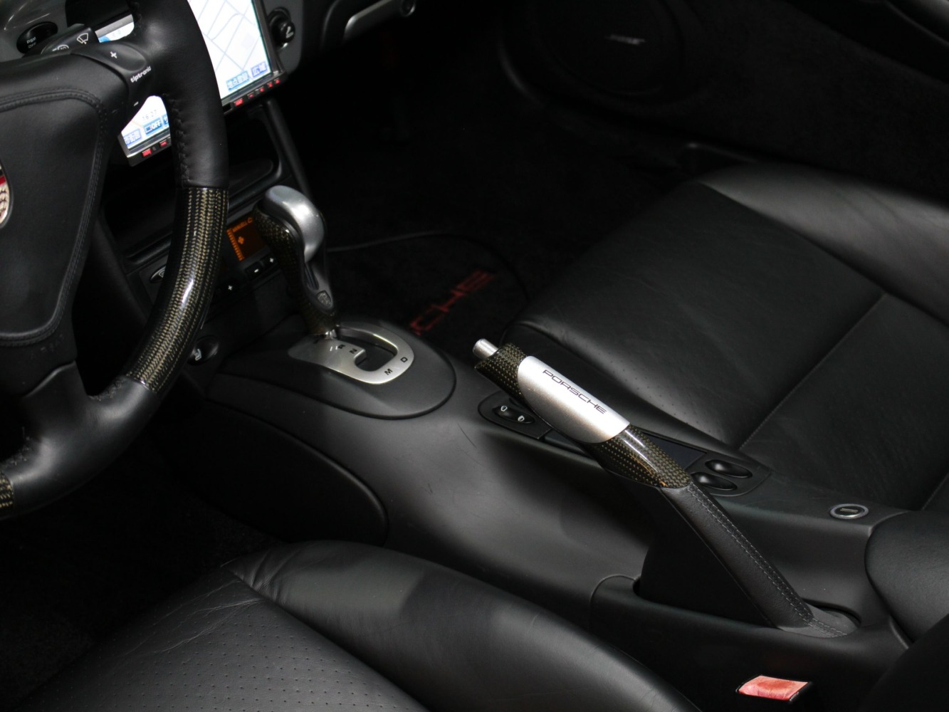 ポルシェ　９１１カレラ（９９６型後期モデル）　４Ｓ　