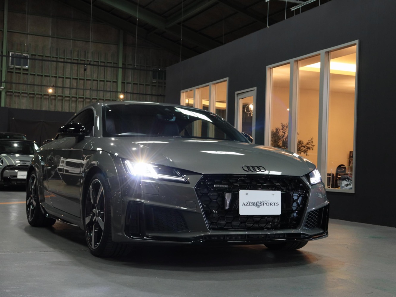アウディ　ＴＴクーペ　コンペティションプラス　２００台限定車（クロノスグレー５０台限定）