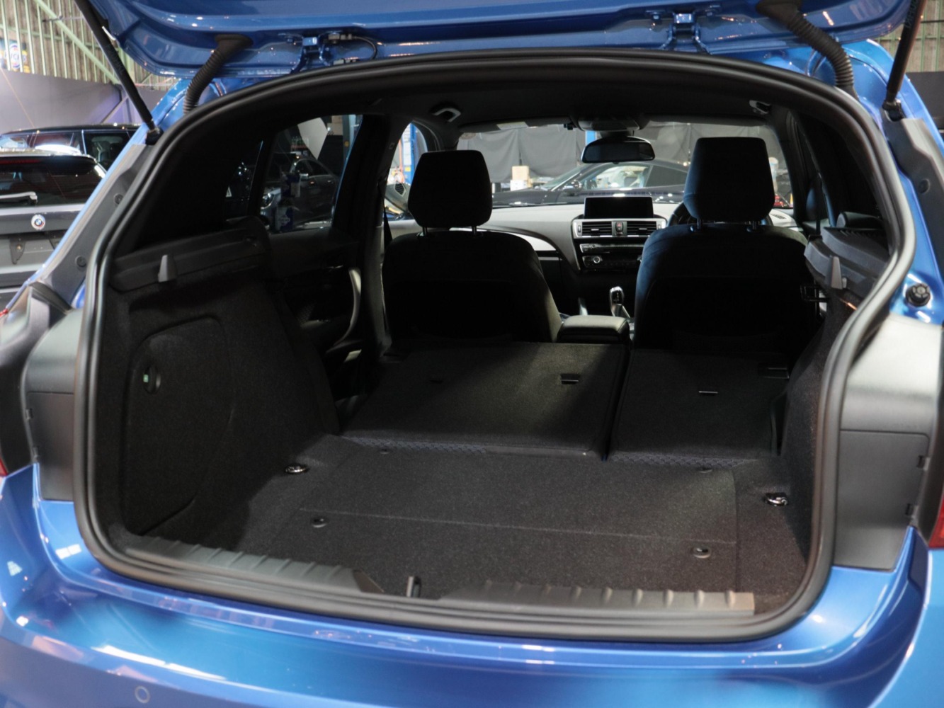 ＢＭＷ　１１８ｉ　Ｍスポーツ