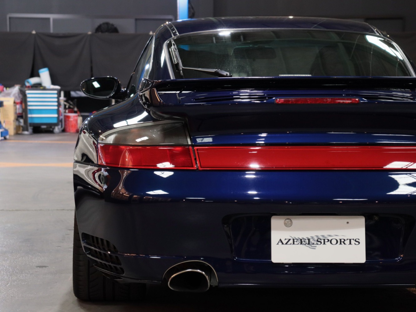 ポルシェ　９１１カレラ（９９６型後期モデル）　４Ｓ　