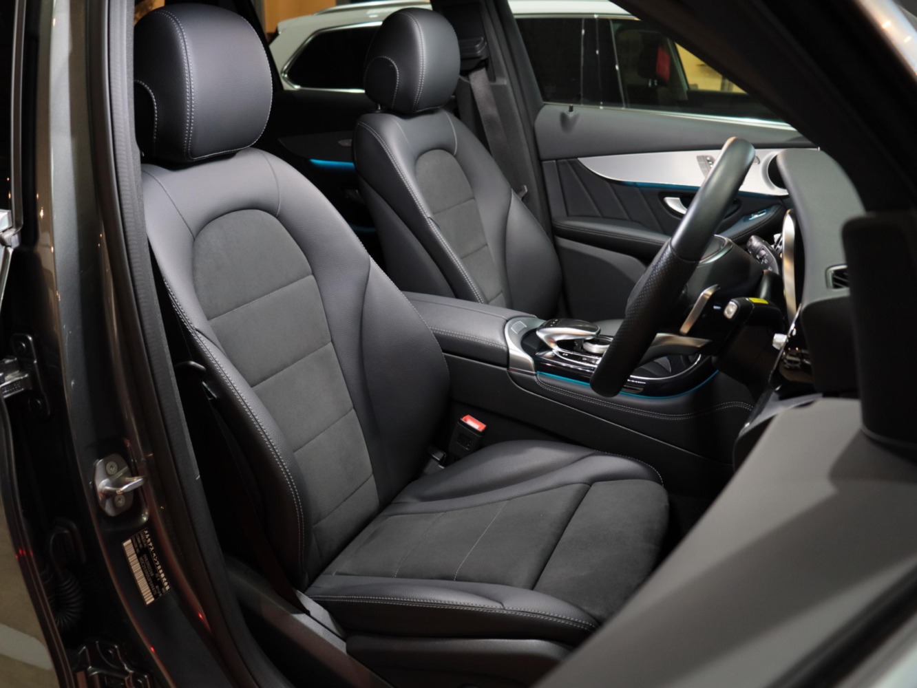 メルセデスベンツ　ＧＬＣ２２０ｄ　４マチック　スポーツ　