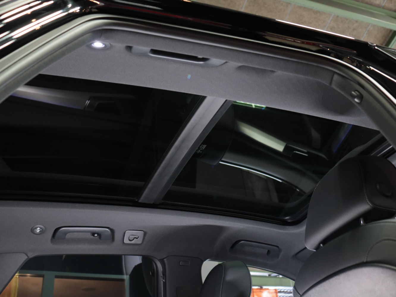 アウディ　Ｑ５　４０ＴＤＩ　Ｓライン　ブラックスタイリングＰＫＧ