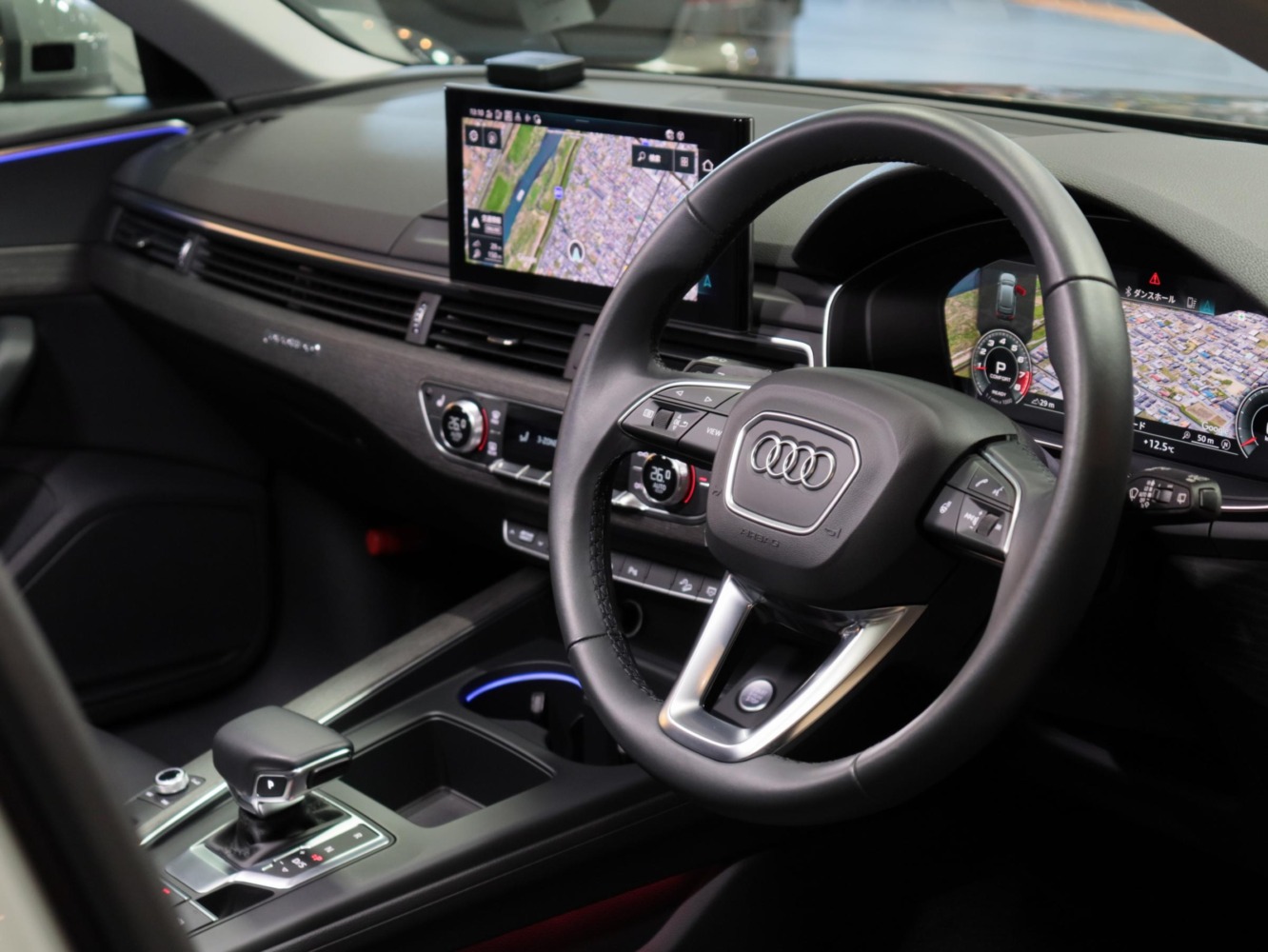 アウディ　Ａ４オールロードクワトロ　２．０　４ＷＤ