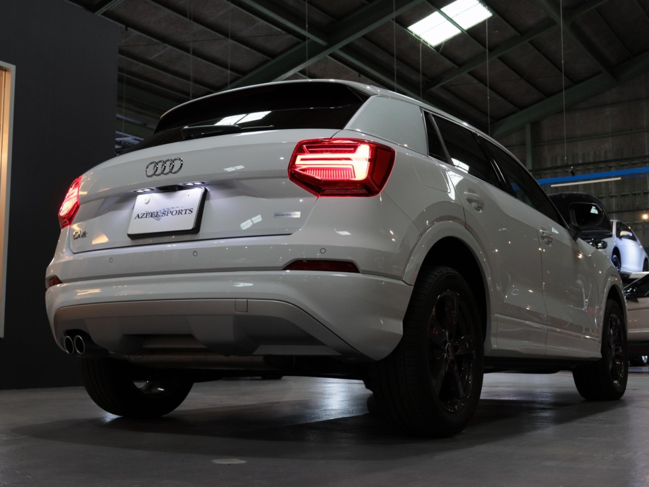 アウディ　Ｑ２　３５ＴＤＩスポーツ　