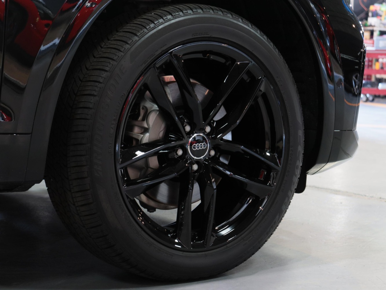 アウディ　Ｑ５　４０ＴＤＩ　Ｓライン　ブラックスタイリングＰＫＧ