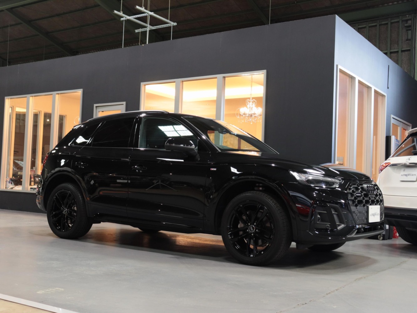 アウディ　Ｑ５　４０ＴＤＩ　Ｓライン　ブラックスタイリングＰＫＧ