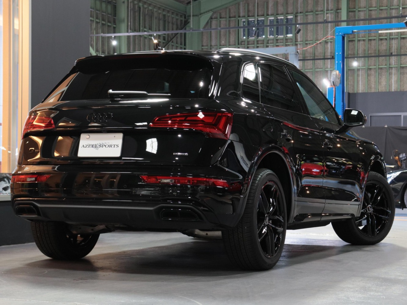 アウディ　Ｑ５　４０ＴＤＩ　Ｓライン　ブラックスタイリングＰＫＧ