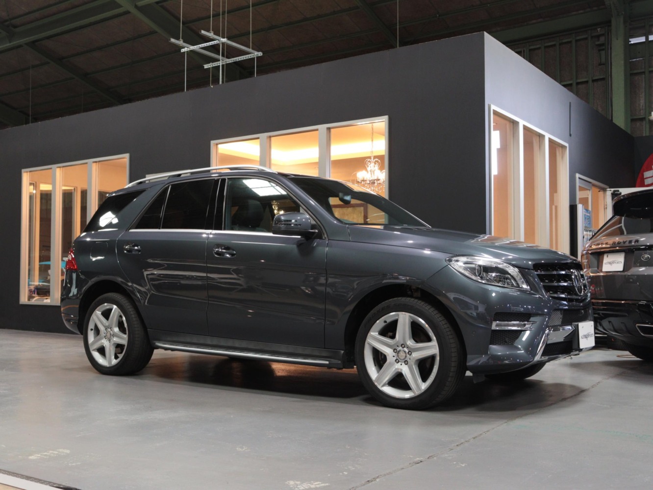 メルセデスベンツ　ＭＬ３５０　ブルーテック　４マチック