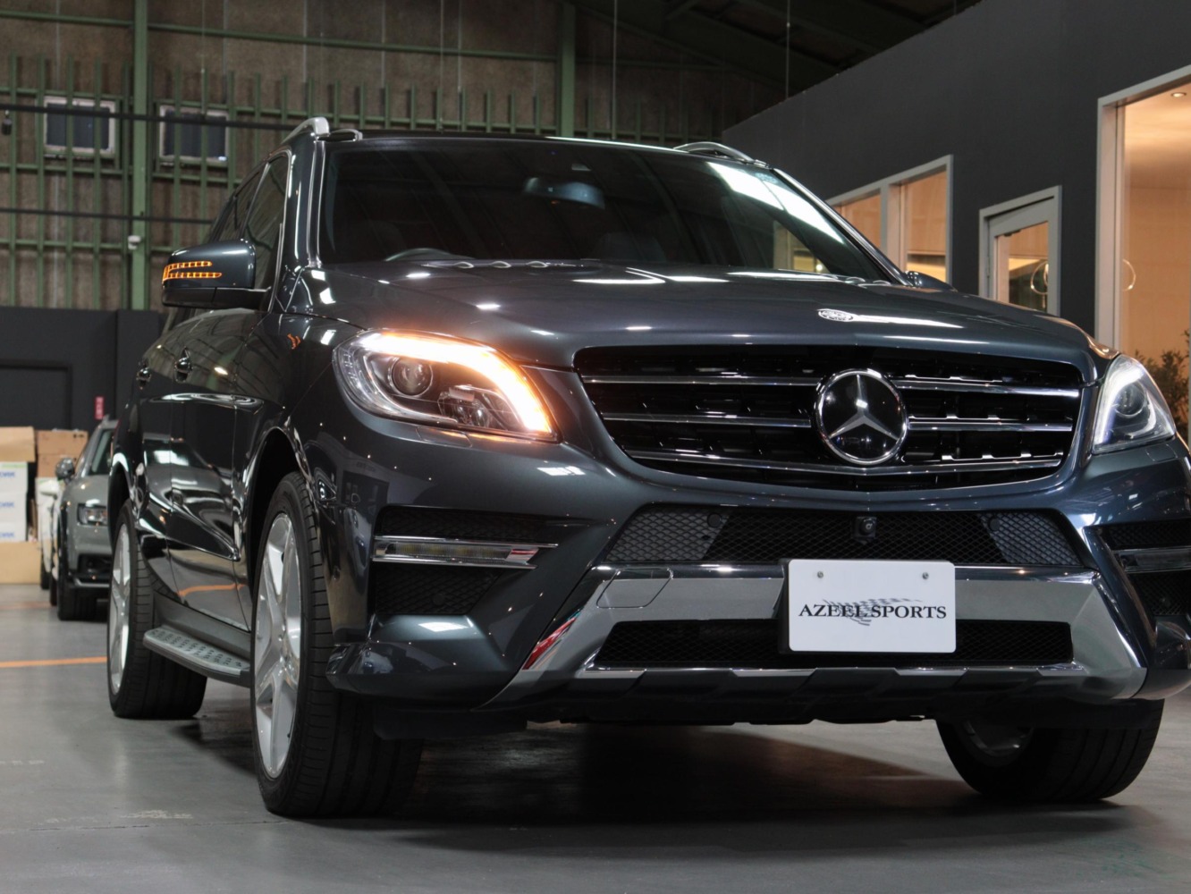 メルセデスベンツ　ＭＬ３５０　ブルーテック　４マチック