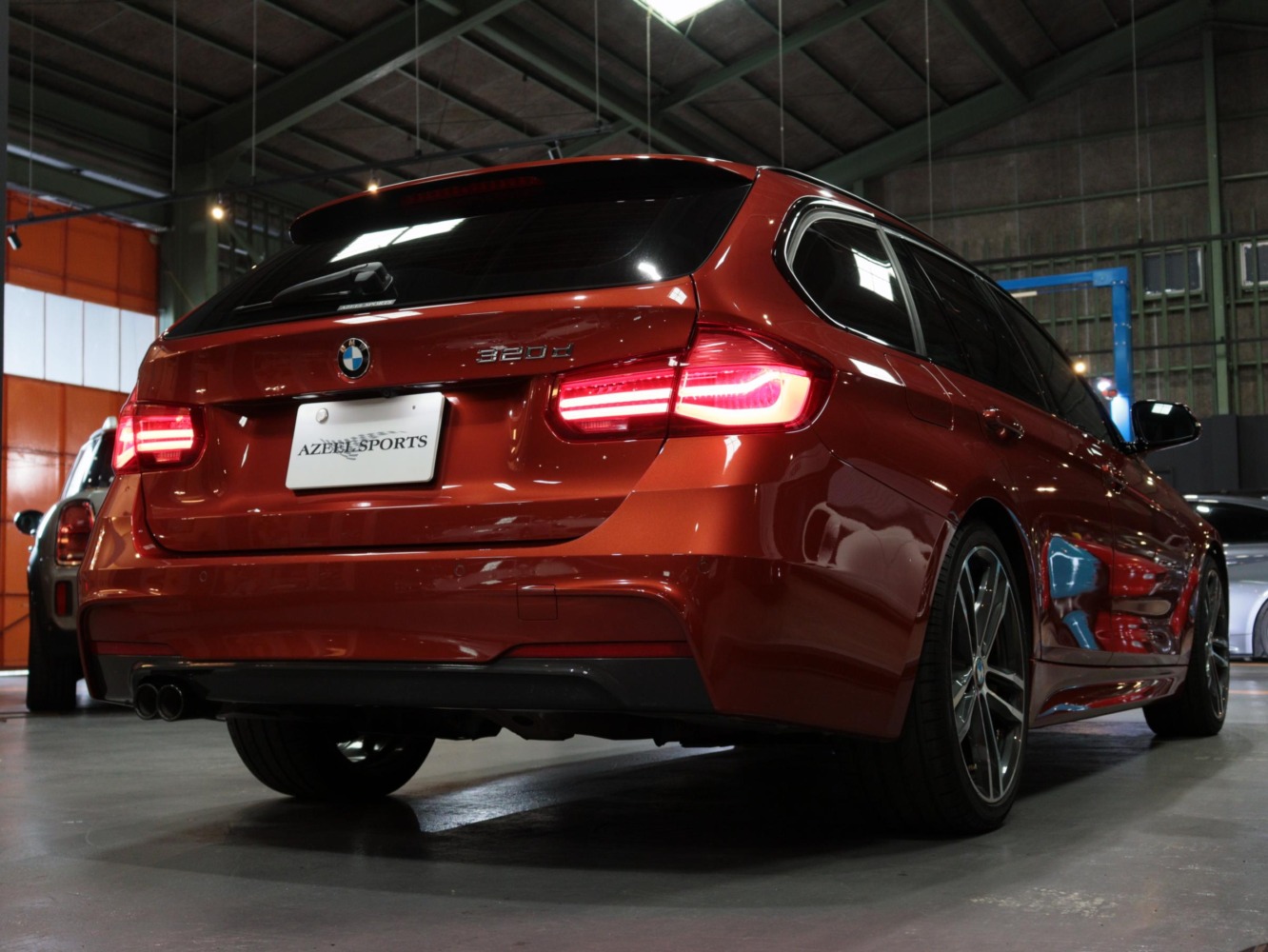 ＢＭＷ　３２０ｄ　ツーリング　Ｍスポーツ　エディションシャドー（特別仕様車）