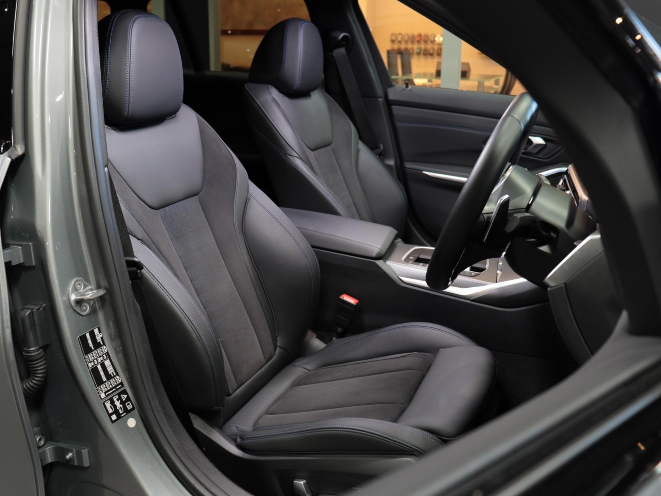 ＢＭＷ　３２０ｄツーリング　ｘＤｒｉｖｅ　Ｍスポーツ