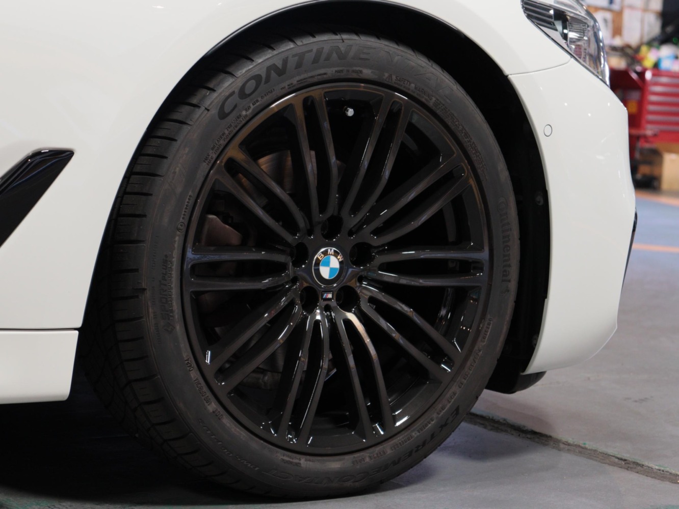 ＢＭＷ　５２３ｄツーリング　Ｍスポーツ