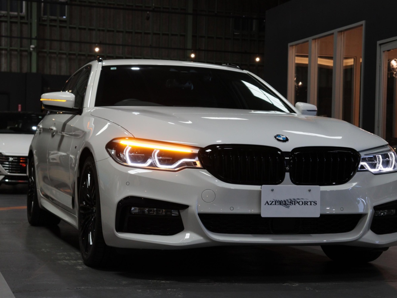 ＢＭＷ　５２３ｄツーリング　Ｍスポーツ