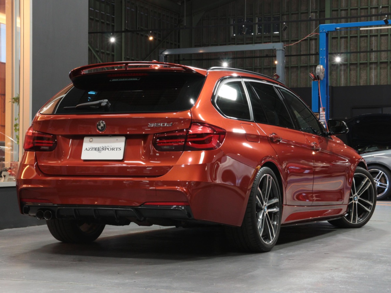 ＢＭＷ　３２０ｄ　ツーリング　Ｍスポーツ　エディションシャドー
