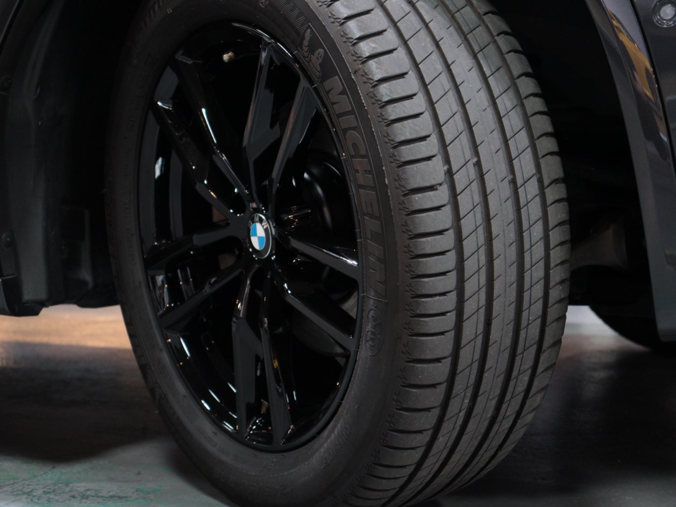 ＢＭＷ　Ｘ３　ｘＤｒｉｖｅ　２０ｄ　Ｍスポーツ