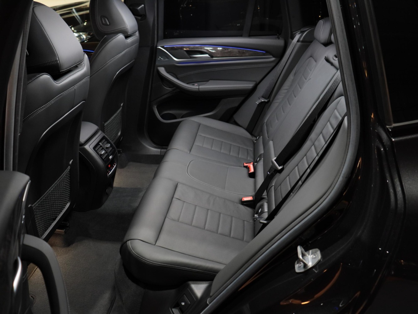 ＢＭＷ　Ｘ３　ｘＤｒｉｖｅ　２０ｄ　Ｍスポーツ