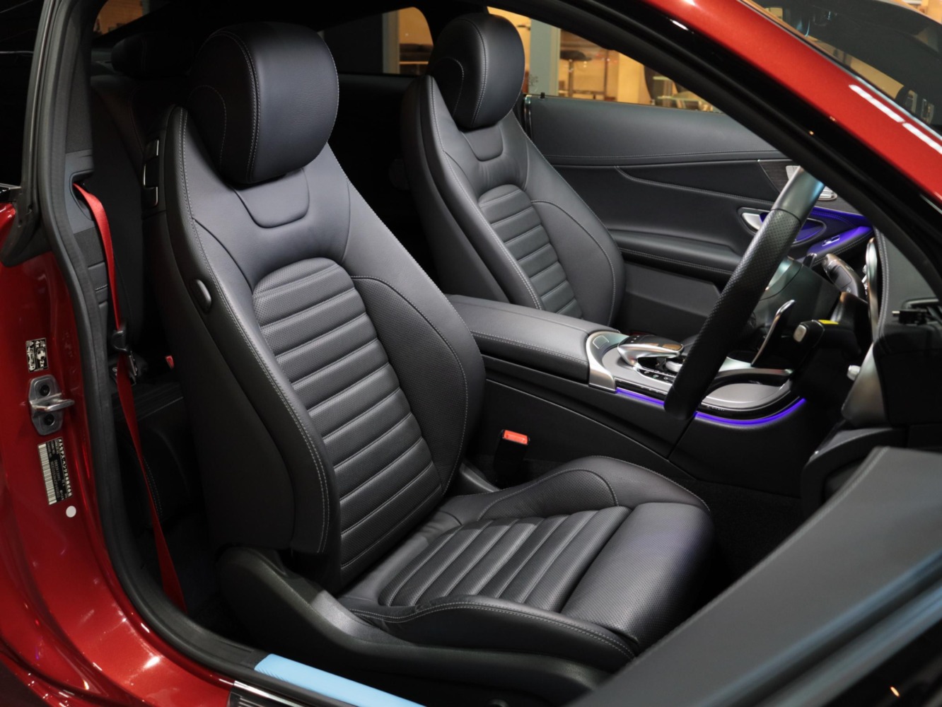 メルセデスＡＭＧ　Ｃ４３クーペ　４マチック　