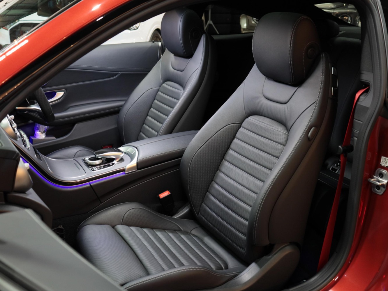 メルセデスＡＭＧ　Ｃ４３クーペ　４マチック　