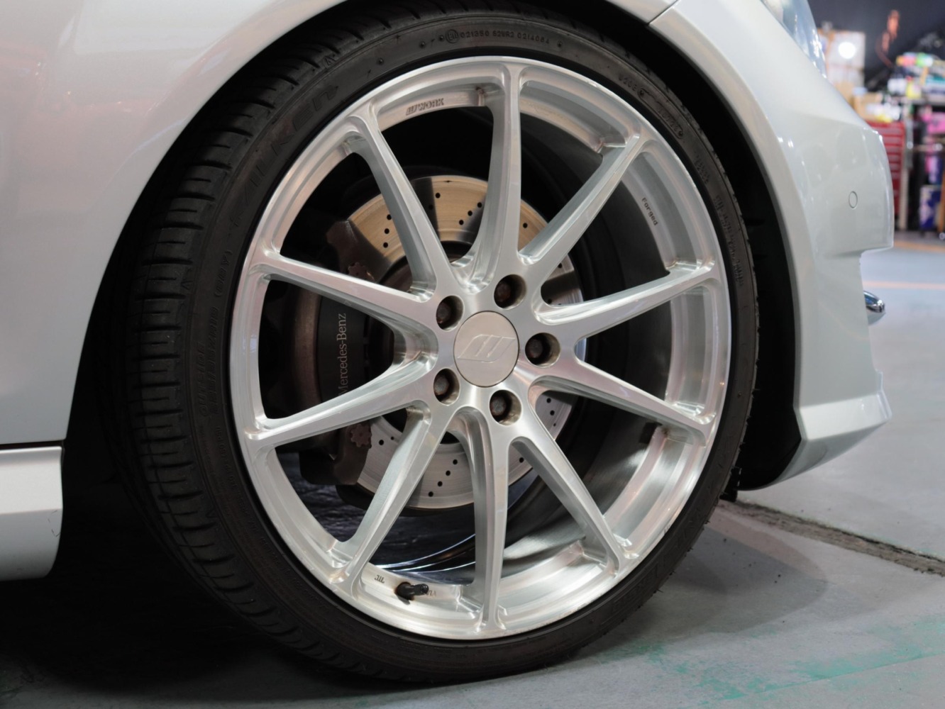 メルセデスベンツ　Ｃ３５０　ブルーエフィシェンシー　アバンギャルド