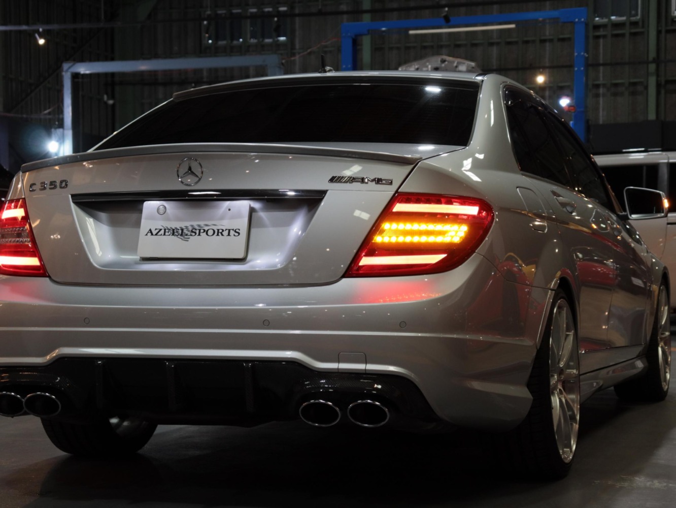 メルセデスベンツ　Ｃ３５０　ブルーエフィシェンシー　アバンギャルド