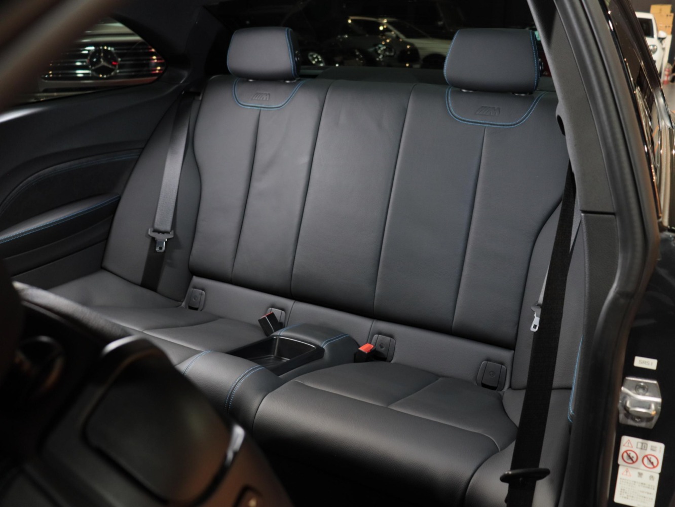 ＢＭＷ　Ｍ２　ＤＣＴ　ベースグレード