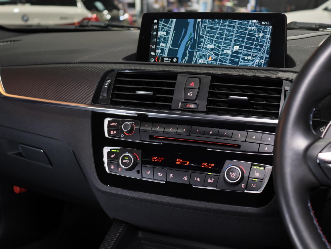ＢＭＷ　Ｍ２　ＤＣＴ　ベースグレード