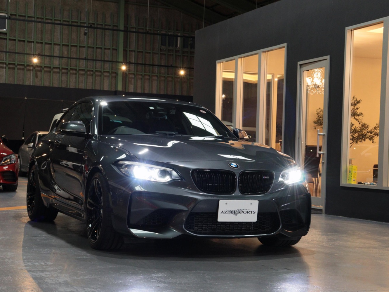 ＢＭＷ　Ｍ２　ＤＣＴ　ベースグレード