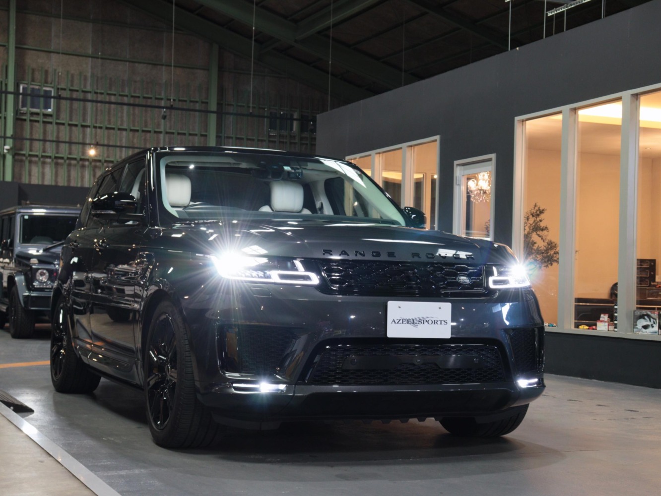 ランドローバー　レンジローバースポーツ 　ＨＳＥ　ダイナミック　２５８ＰＳ