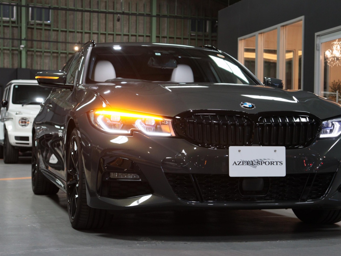 BMW ３シリーズツーリング　320d xドライブ ツーリングMスポーツ 4WD