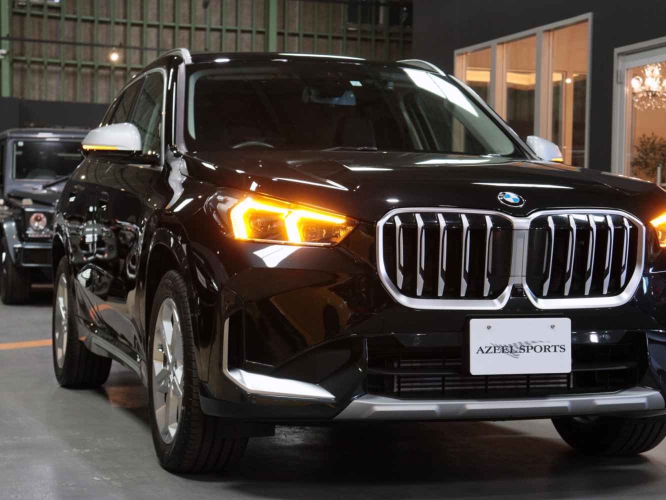 BMW X1　xドライブ20i xラインDCT 4WD