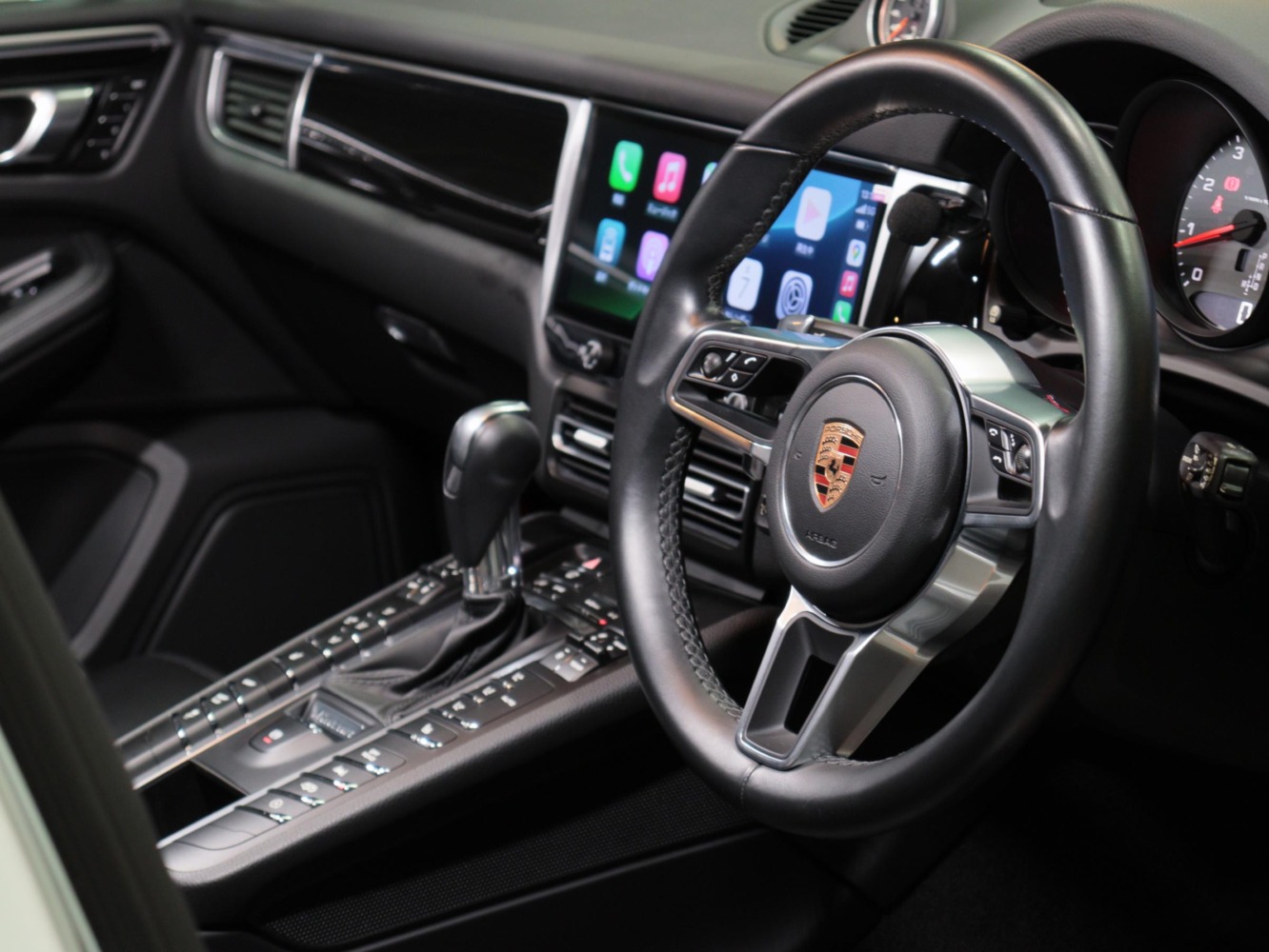 ポルシェ マカンS PDK 4WD
