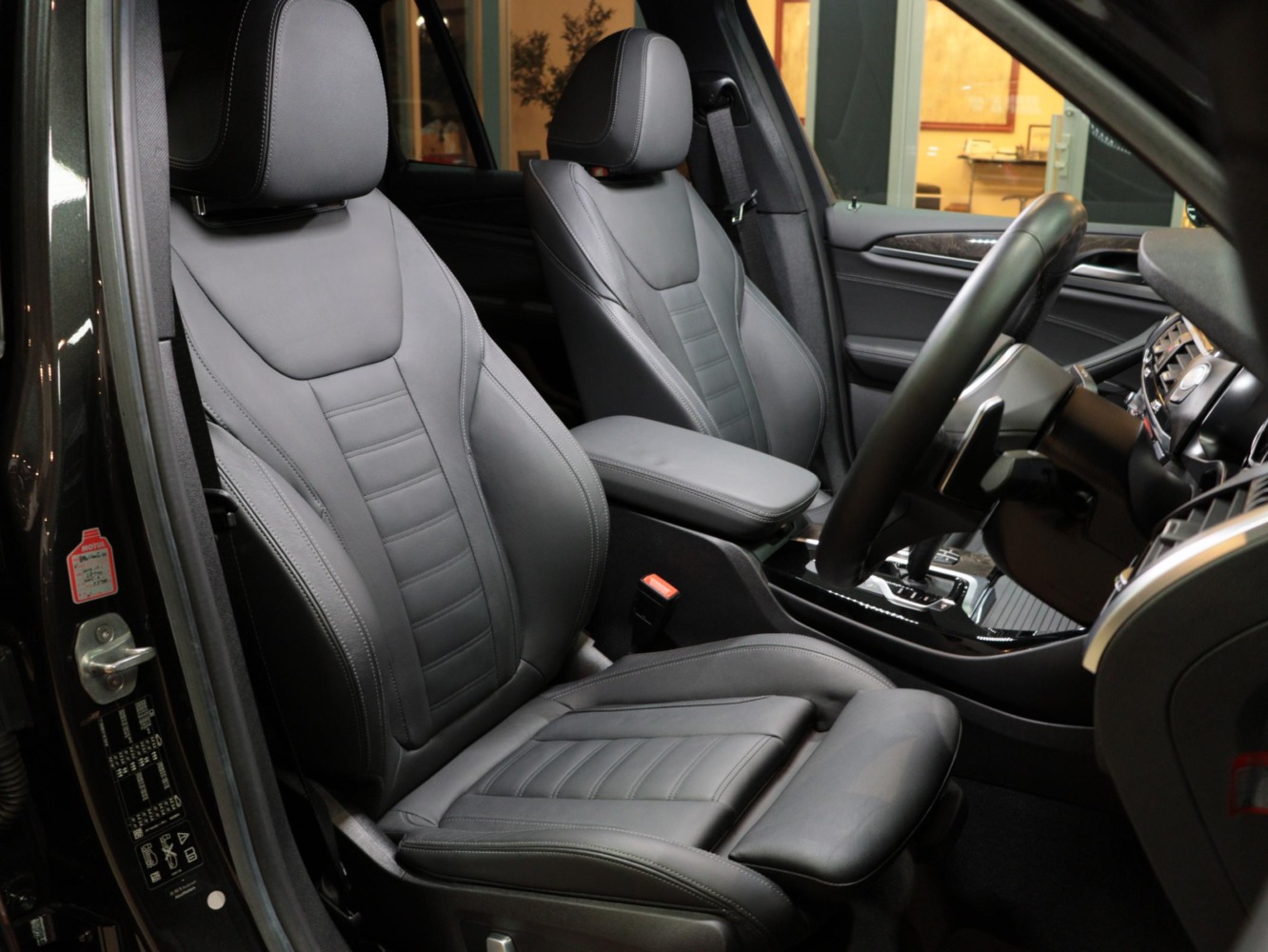 ＢＭＷ　Ｘ３　ｘＤｒｉｖｅ　２０ｄ　Ｍスポーツ　ハイラインＰＫＧ