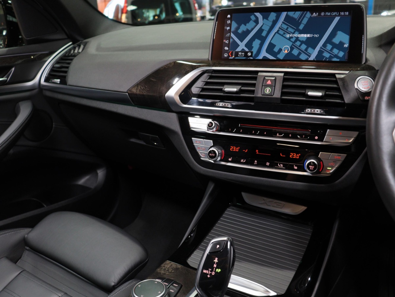 ＢＭＷ　Ｘ３　ｘＤｒｉｖｅ　２０ｄ　Ｍスポーツ　ハイラインＰＫＧ