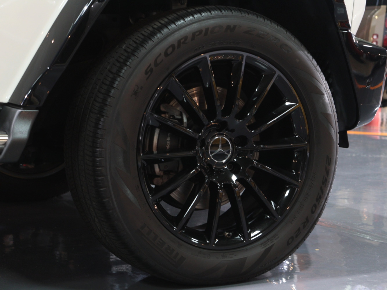 メルセデスベンツ　Ｇ３５０ｄ　ＡＭＧライン