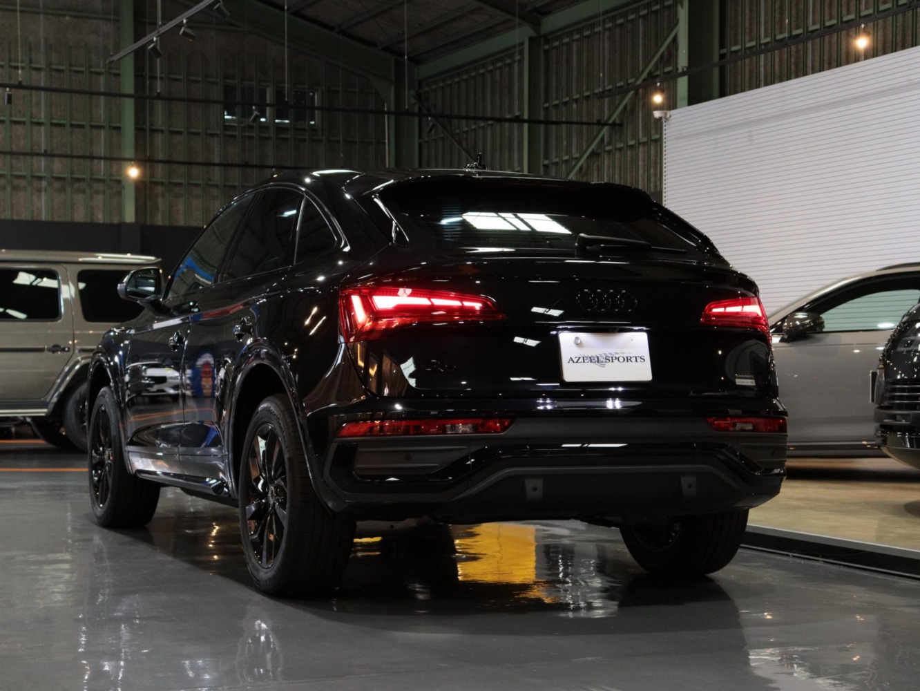 アウディ Q5スポーツバック　40TDI　クワトロ　Sライン