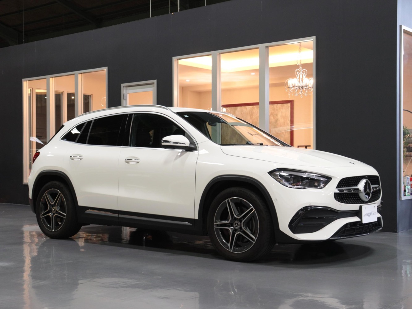 メルセデス・ベンツ　ＧＬＡ２００ｄ　４マチック　ＡＭＧライン