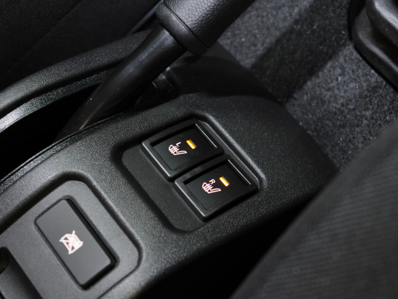 スズキ　ジムニー　ノマド　１．５ＦＣ（２型）　４ＷＤ