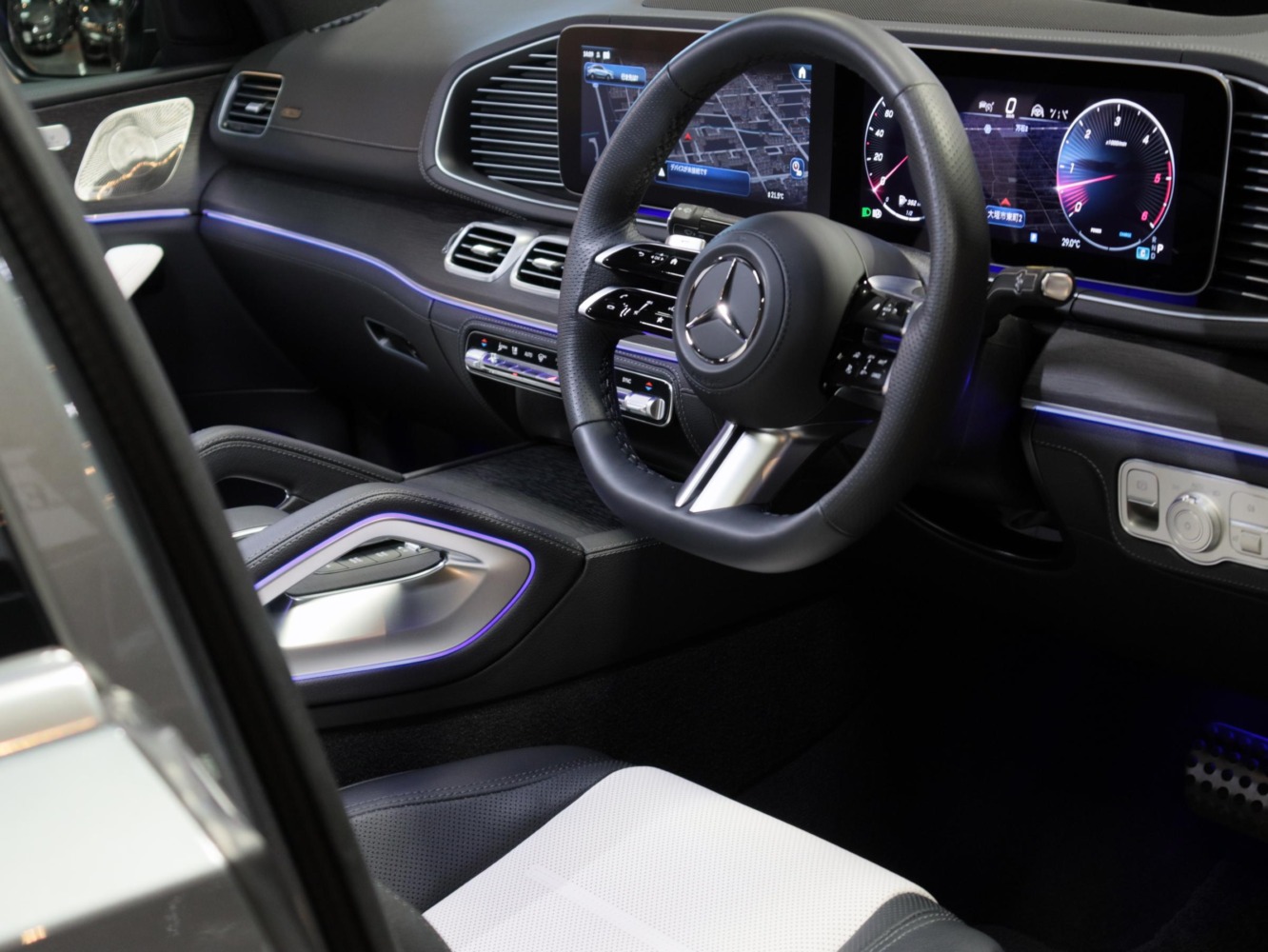 メルセデス・ベンツ　ＧＬＥクーペ　４５０ｄ　 ４ＭＡＴＩＣ　スポーツ（ＩＳＧ）ＭＰ２０２５０２
