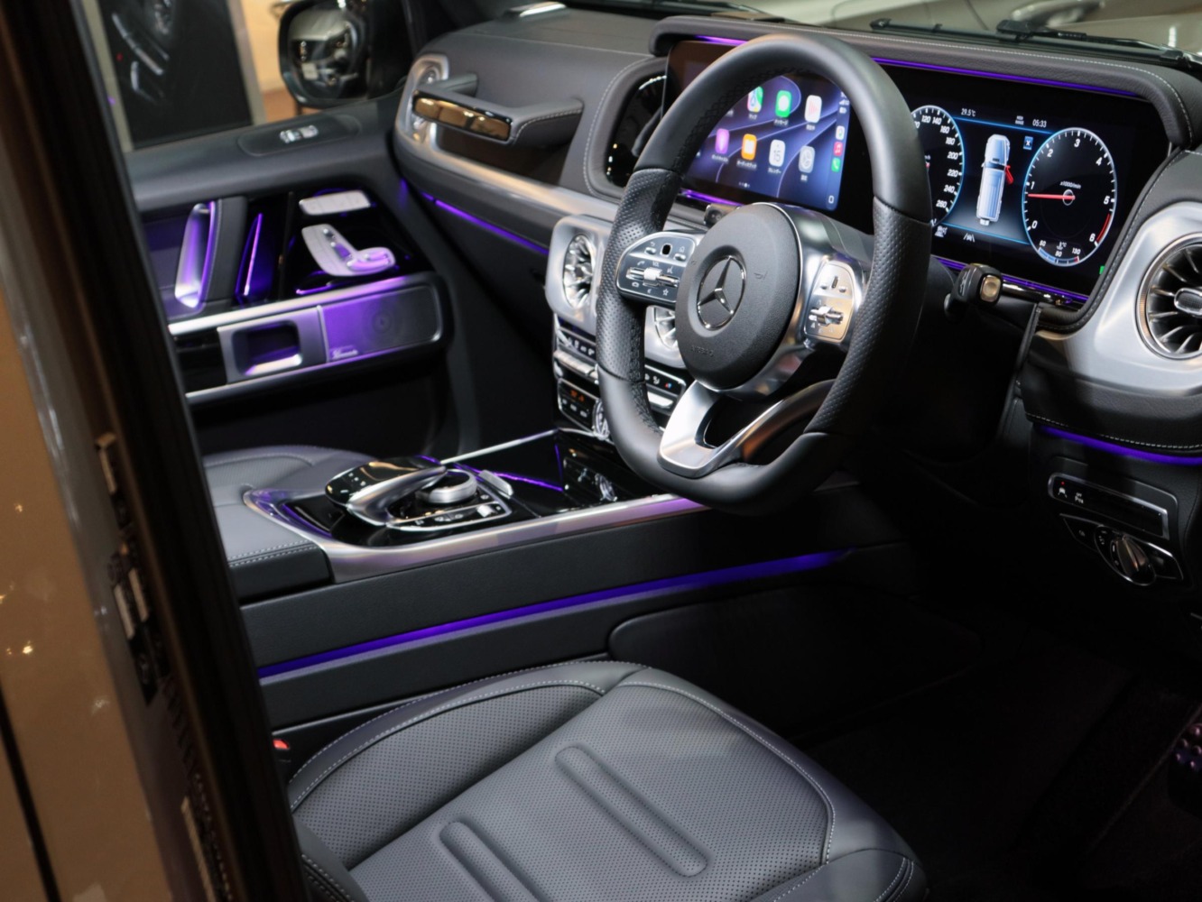 メルセデス・ベンツ　Gクラス　G400d　AMGライン
