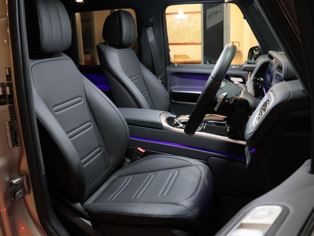 メルセデス・ベンツ　Gクラス　G400d　AMGライン